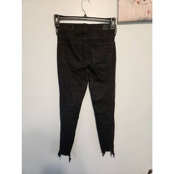 American Eagle Size 2 Regular Next Level Stretch Hi Rise Jegging Crop Black - Picture 3 of 5